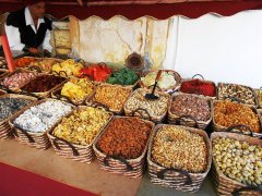 Orzechy i suszone owoce